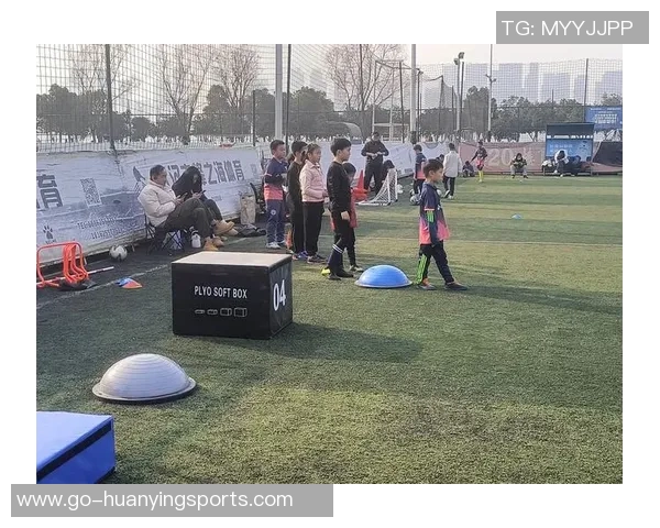 足球体育游戏的魅力与策略探讨如何提升球技与团队协作能力